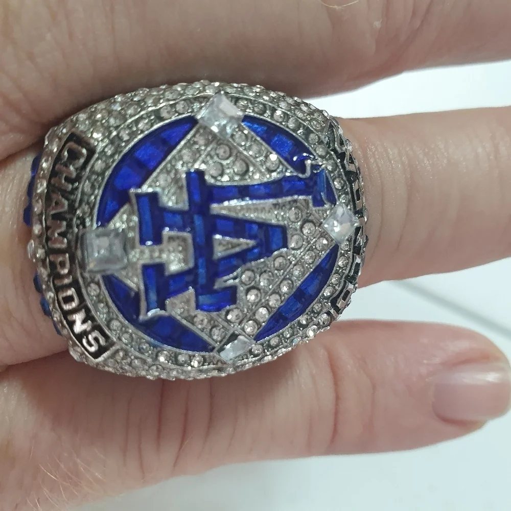 LA Dodgers‎ 2020 Championship Ring Seager MLB Fan Edition